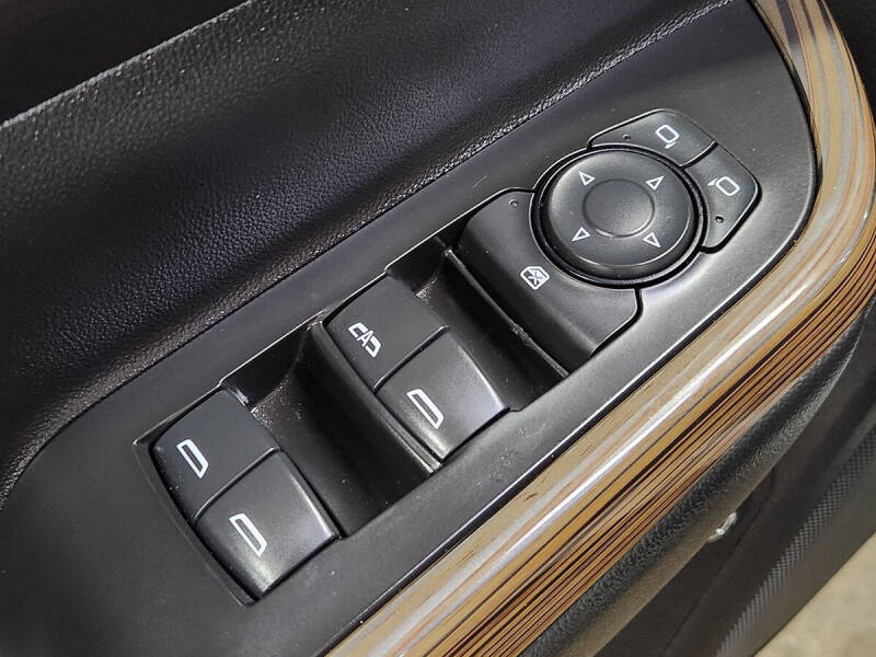 2019 GMC Acadia SLE-2