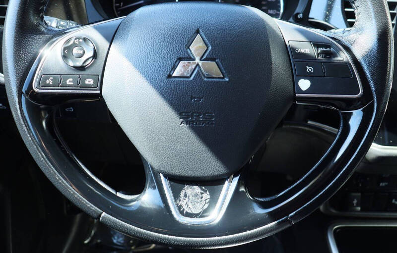 2020 Mitsubishi Outlander SEL