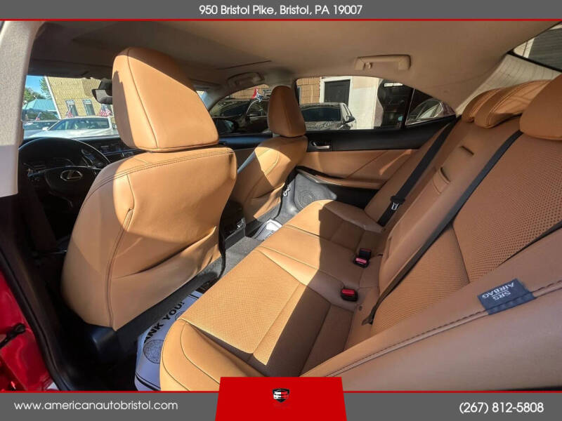 2018 Lexus IS 300