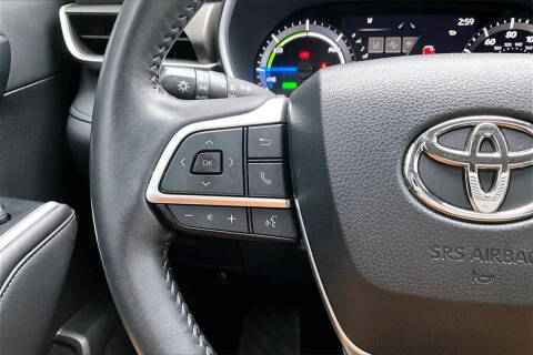 2023 Toyota Highlander Hybrid XLE