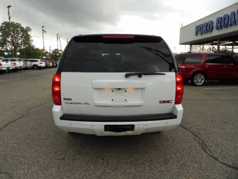2011 GMC Yukon XL SLT