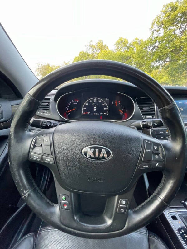 2014 Kia Cadenza Limited photo 15