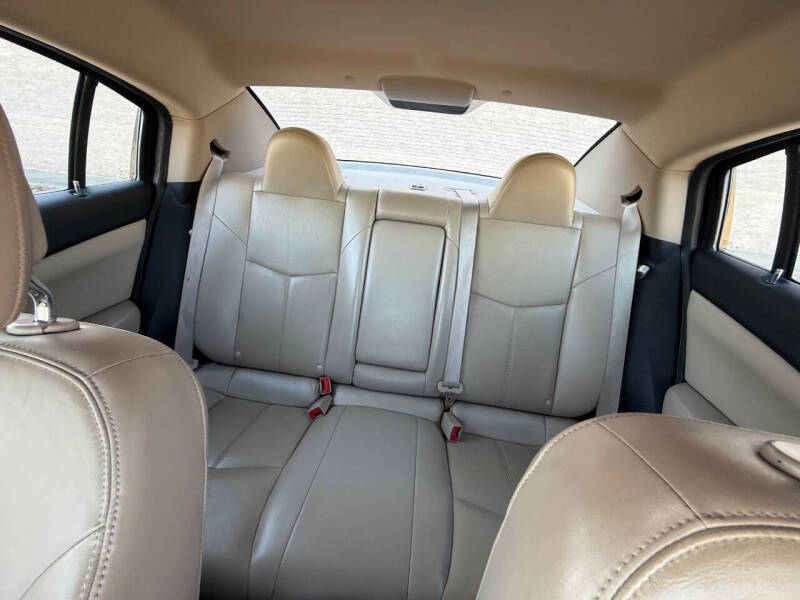 2012 Chrysler 200 Limited