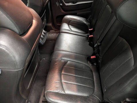 2011 Chevrolet Traverse LT