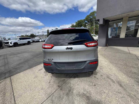 2017 Jeep Cherokee Sport Altitude