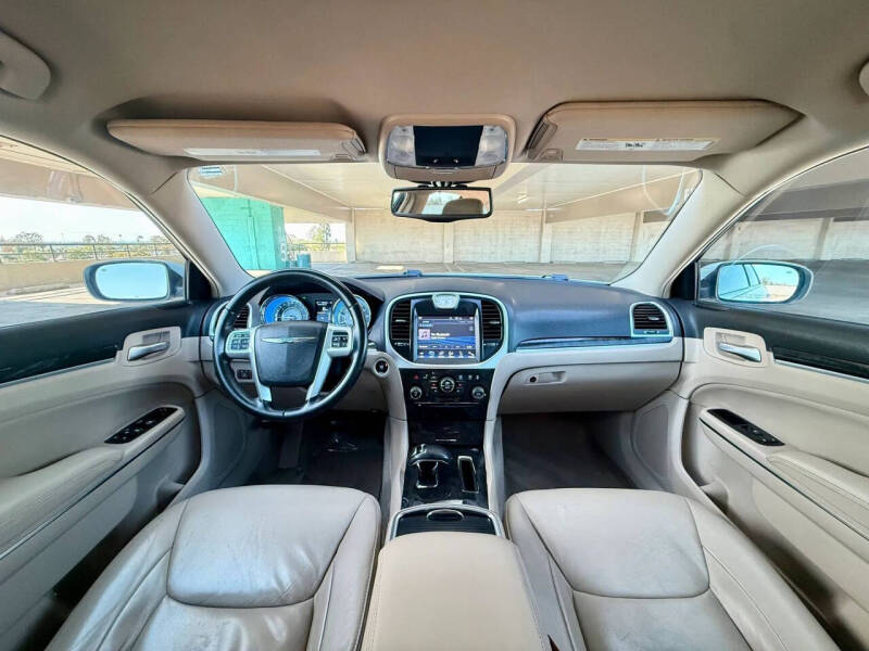 2014 Chrysler 300