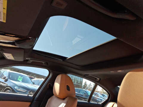 2023 BMW 3 Series 330i xDrive