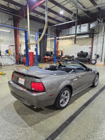 2002 Ford Mustang GT Deluxe