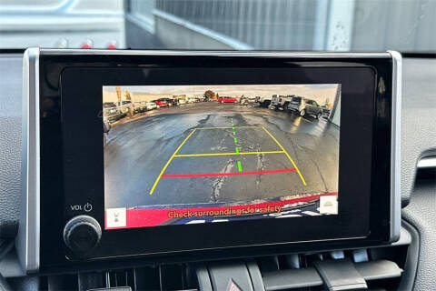 2024 Toyota RAV4 Prime SE