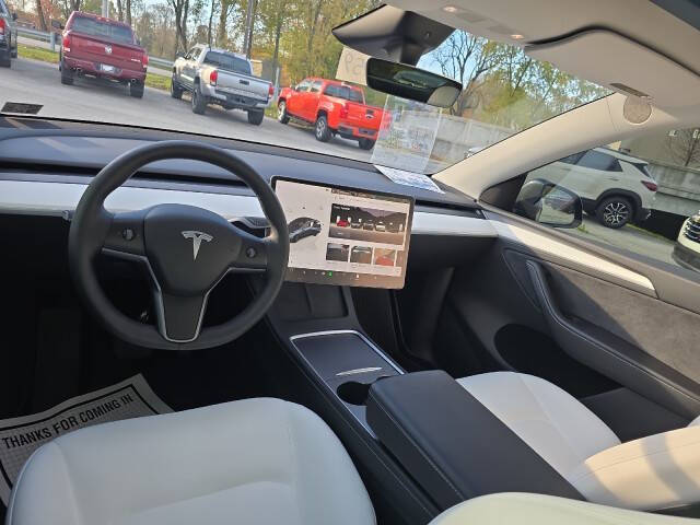 2024 Tesla Model Y Long Range