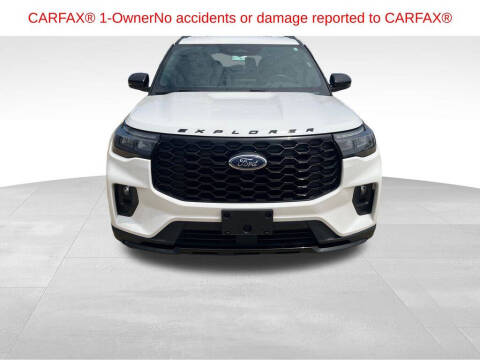 2025 Ford Explorer ST-Line