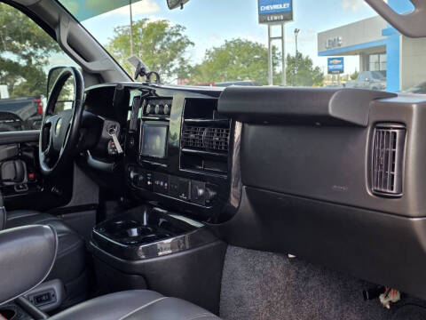2019 Chevrolet Express 2500