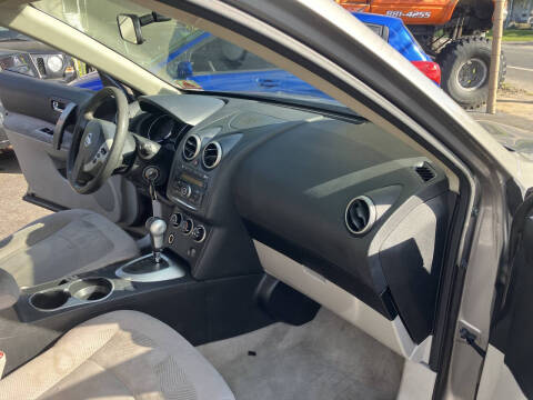 2012 Nissan Rogue S