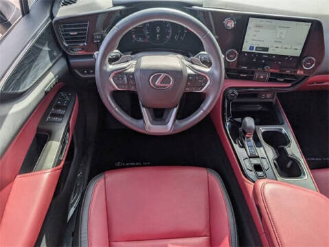 2025 Lexus NX 250 Premium