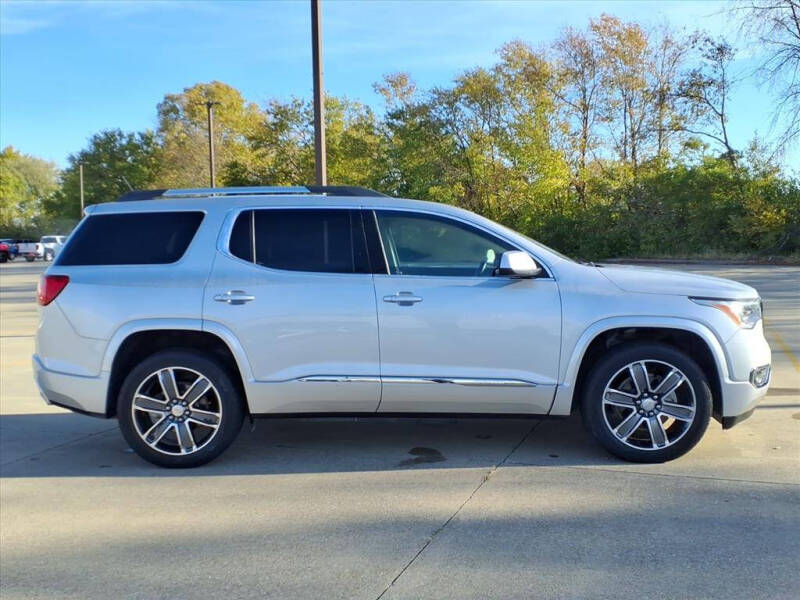 2019 GMC Acadia Denali
