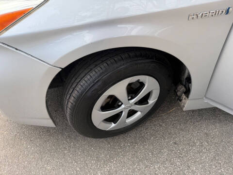 2014 Toyota Prius Two