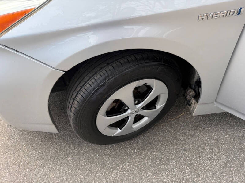 2014 Toyota Prius Two