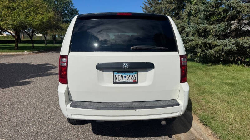 2010 Dodge Grand Caravan SE