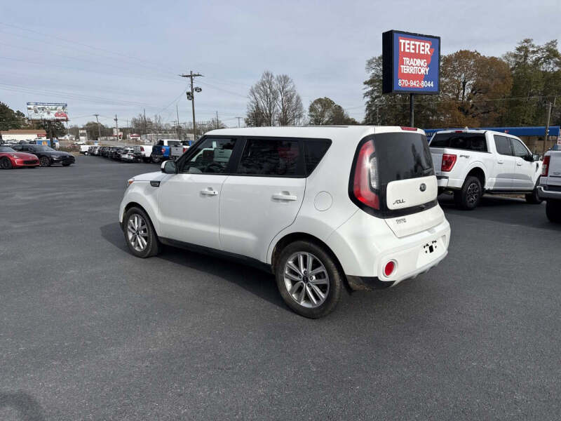 2019 Kia Soul +