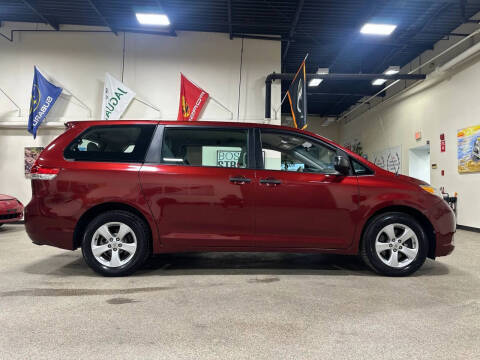 2012 Toyota Sienna