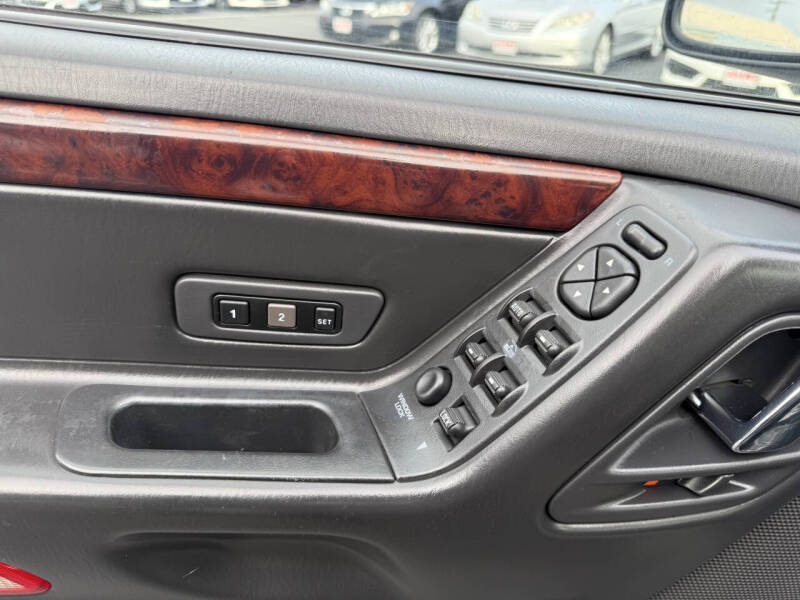 2002 Jeep Grand Cherokee Limited