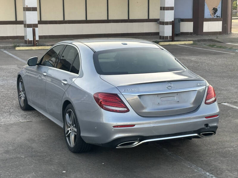 2017 Mercedes-Benz E-Class E 300 4MATIC