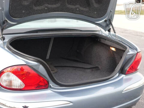 2002 Jaguar X-Type 2.5