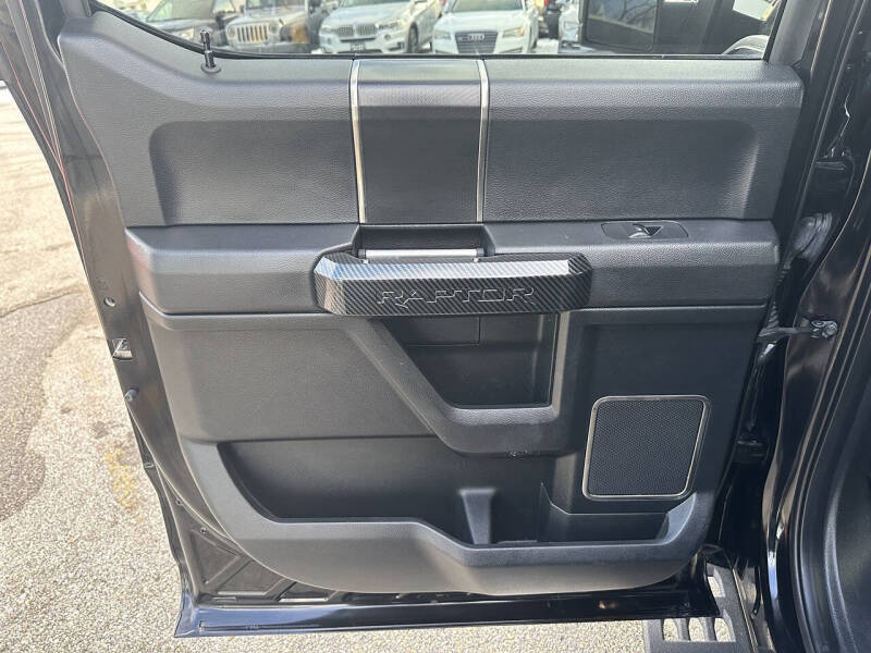 2017 Ford F-150 Raptor