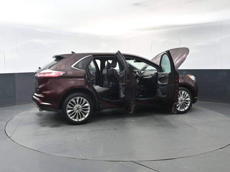 2021 Ford Edge Titanium