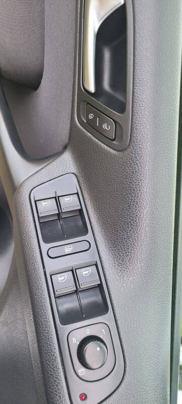 2013 Volkswagen Tiguan SE