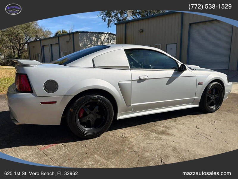 2002 Ford Mustang GT Deluxe