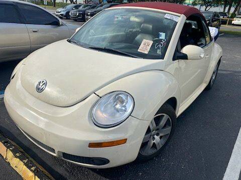 2006 Volkswagen New Beetle Convertible for sale at Changing Lane Auto Group in Davie FL