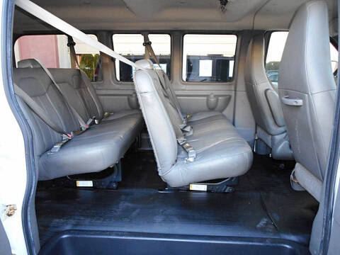 2017 Chevrolet Express LS 2500