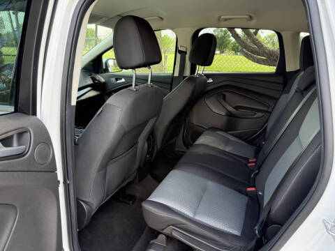 2015 Ford Escape SE