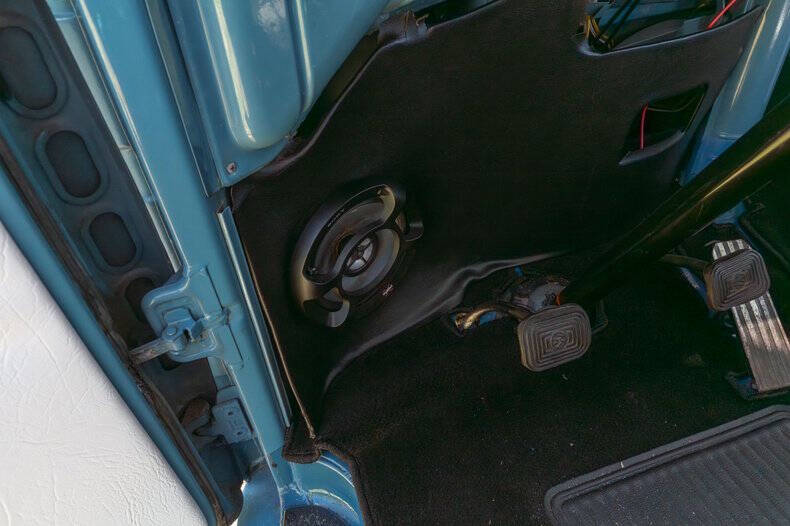 1973 Volkswagen Bus