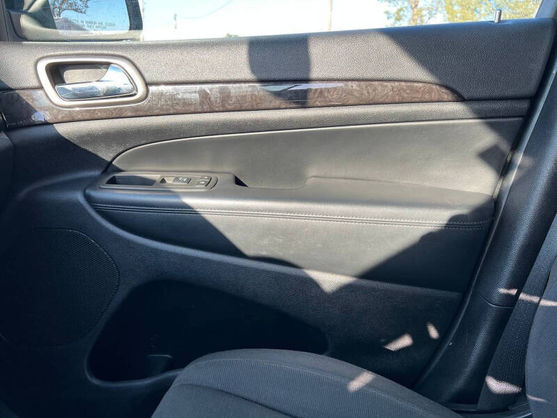 2013 Jeep Grand Cherokee Laredo