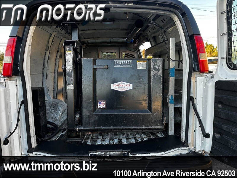 2011 GMC Savana 3500