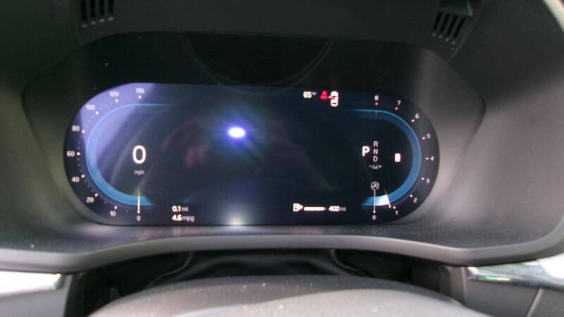 2025 Volvo XC60 B5 Plus Dark Theme