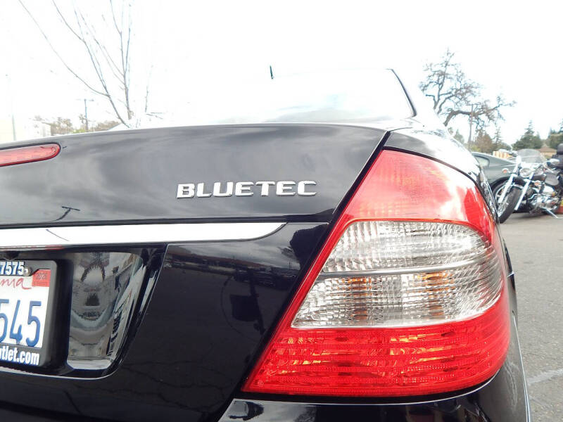2008 Mercedes-Benz E-Class E 320 BlueTEC