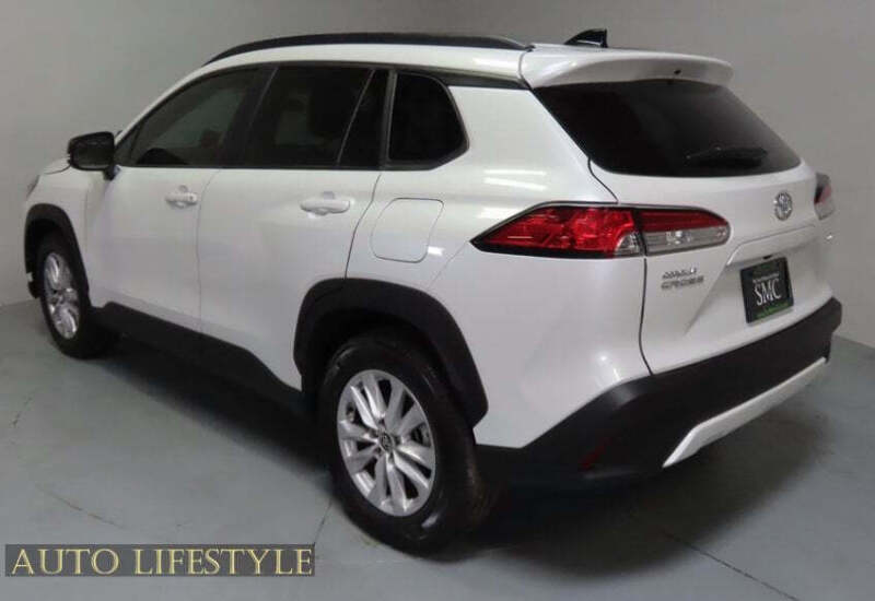 2025 Toyota Corolla Cross LE
