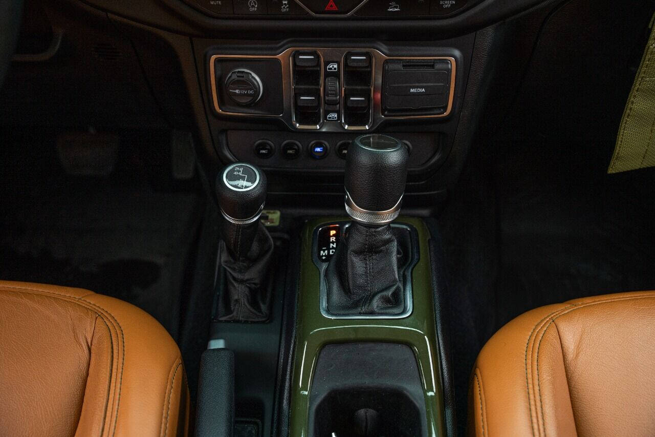 2021 JEEP Gladiator Pickup - $55,999