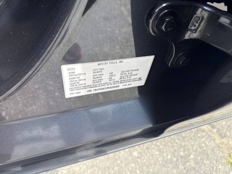 2024 Tesla Model Y Long Range