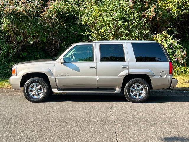 2000 Cadillac Escalade