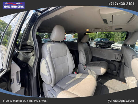 2015 Toyota Sienna