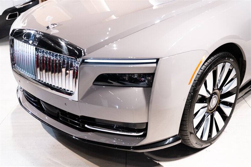 2024 Rolls-Royce Spectre