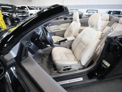 2011 Volvo C70 T5
