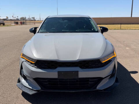 2022 Kia K5