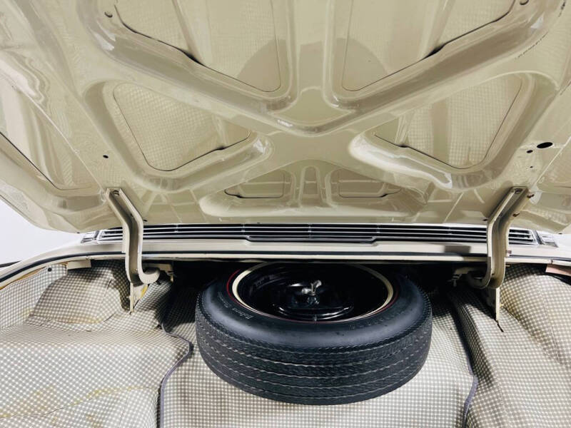 1965 Ford Thunderbird