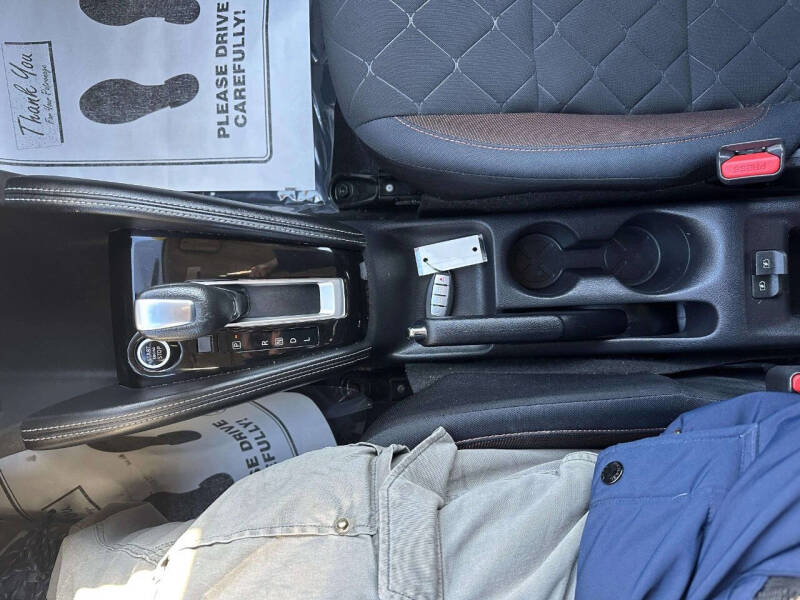 2018 Nissan Kicks SR