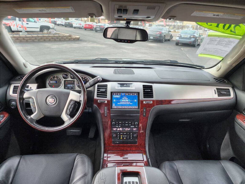 2013 Cadillac Escalade Luxury